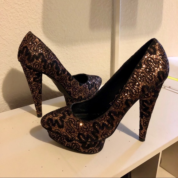 Colin Stuart (Victoria’s Secret) Heels - Picture 2 of 8